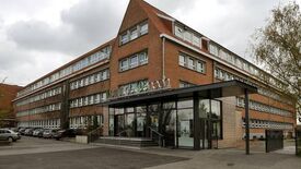 Entrée du lycée