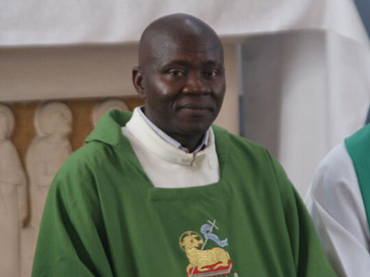 Stéphane MBOULA, prêtre.
Curé de la paroisse de l'Emmanuel
26, Rue Clotaire Duquennoy - 59152 CHERENG
Tél. : 03.20.41.19.62